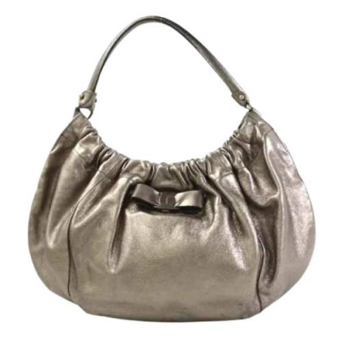 Pre-owned Fabric handbags Salvatore Ferragamo Pre-owned , Gray , Dames