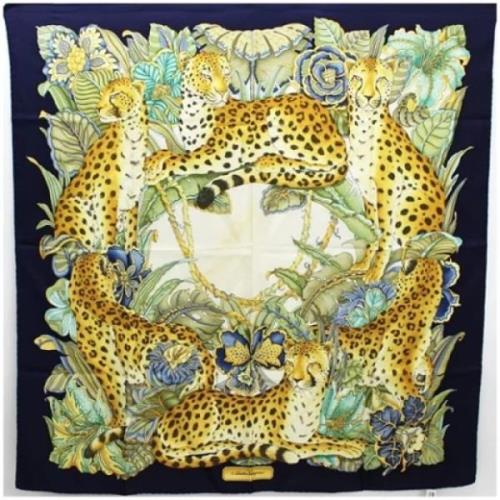 Pre-owned Silk scarves Salvatore Ferragamo Pre-owned , Multicolor , Da...