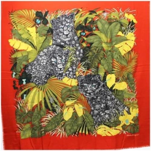 Pre-owned Silk scarves Salvatore Ferragamo Pre-owned , Multicolor , Da...