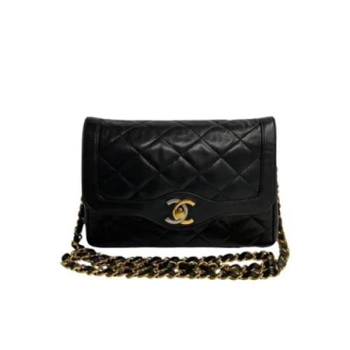 Pre-owned Leather shoulder-bags Chanel Vintage , Black , Dames