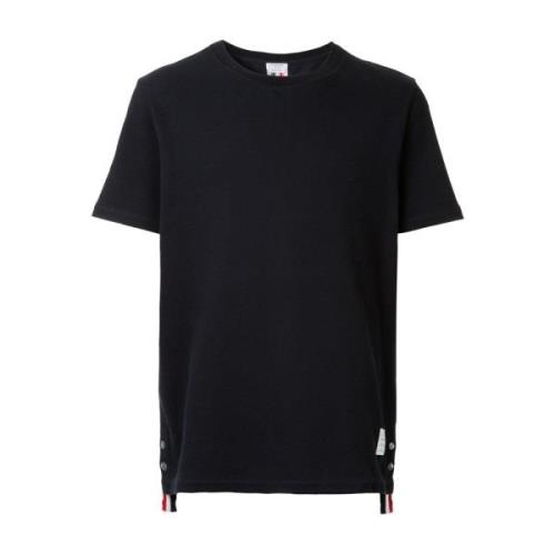 Blauw T-shirt met Tri-Stripe Detail Thom Browne , Blue , Heren