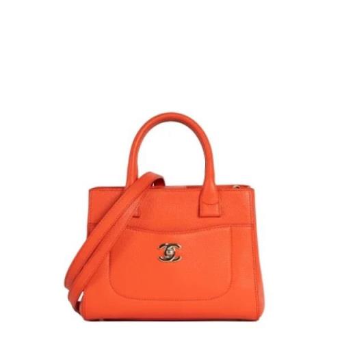 Pre-owned Leather handbags Chanel Vintage , Orange , Dames