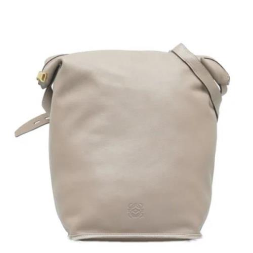 Pre-owned Fabric shoulder-bags Loewe Pre-owned , Beige , Dames