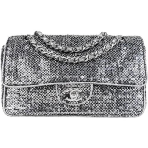 Pre-owned Leather handbags Chanel Vintage , Gray , Dames