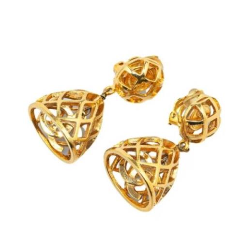 Pre-owned Metal chanel-jewelry Chanel Vintage , Yellow , Dames