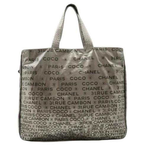 Pre-owned Leather chanel-bags Chanel Vintage , Gray , Dames