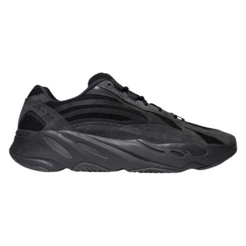 Limited Edition Yeezy Boost 700 V2 Adidas , Black , Heren