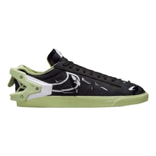 Beperkte oplage Blazer Low Acronym Zwart Olijf Nike , Black , Heren