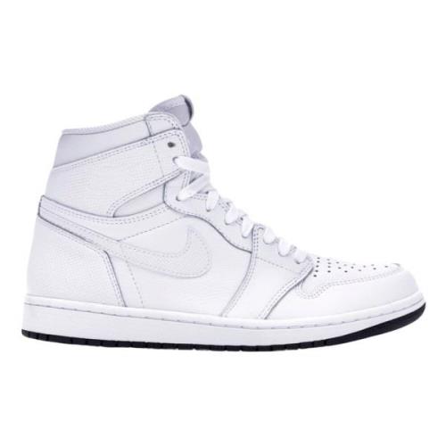 Witte Retro Air Jordan 1 Limited Edition Nike , White , Heren