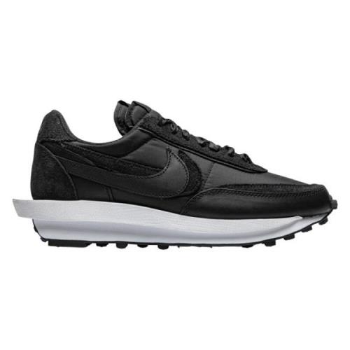 Beperkte Oplage Zwart Nylon Wafel Sacai Nike , Black , Heren