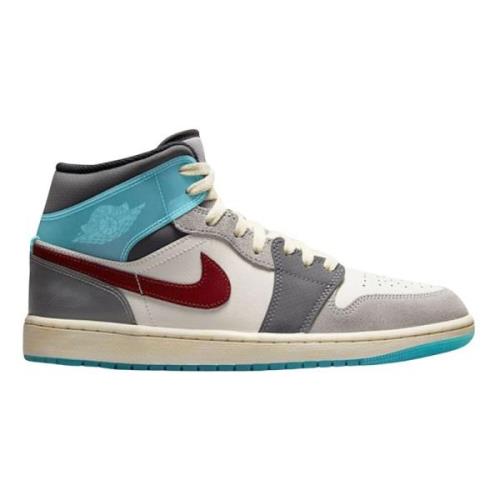 Limited Edition Air Jordan 1 Mid SE Nike , Multicolor , Heren