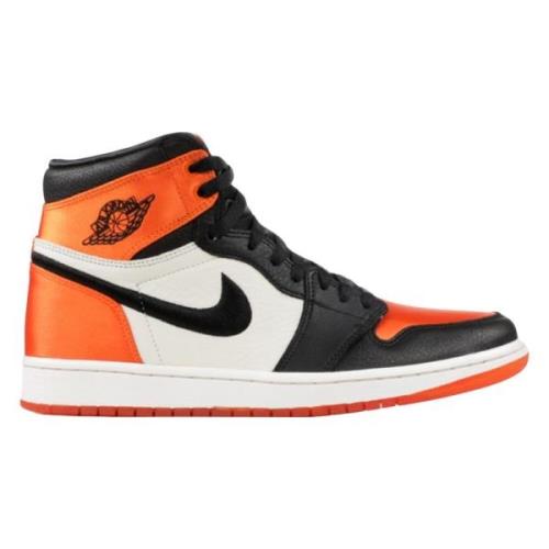 Limited Edition Retro High Satin Shattered Backboard Nike , Multicolor...