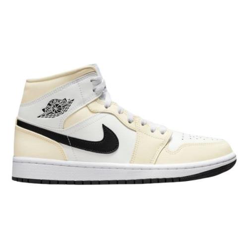 Kokosmelk Air Jordan 1 Mid Beperkte Oplage Nike , Multicolor , Heren