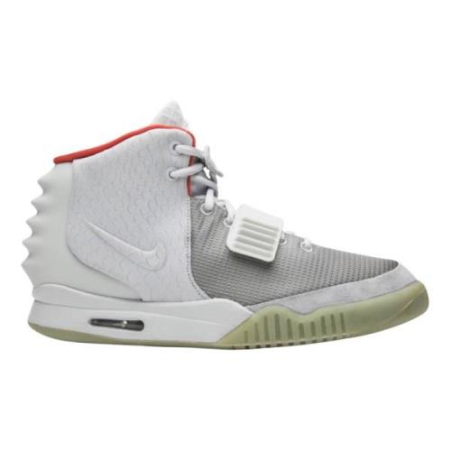 Pure Platinum Limited Edition Yeezy 2 Nike , Gray , Heren