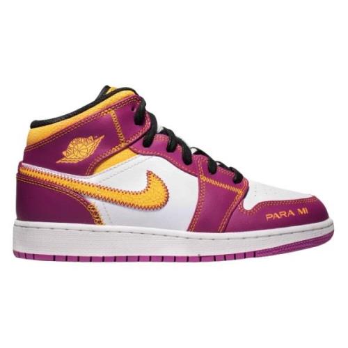 Beperkte editie Air Jordan 1 Mid Familia Nike , Multicolor , Heren