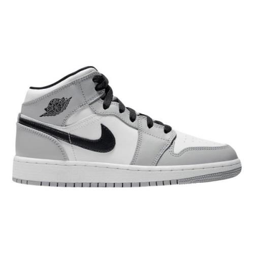 Limited Edition Air Jordan 1 Mid GS Nike , Gray , Dames