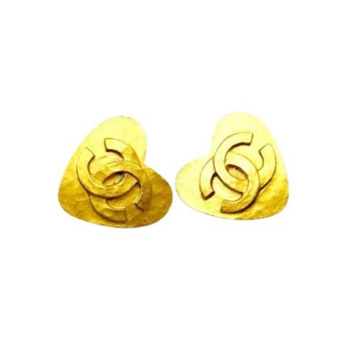 Pre-owned Metal earrings Chanel Vintage , Yellow , Dames