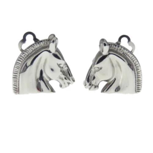 Pre-owned Metal earrings Hermès Vintage , Gray , Dames