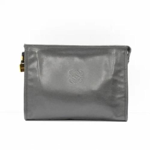 Pre-owned Leather clutches Loewe Pre-owned , Black , Dames