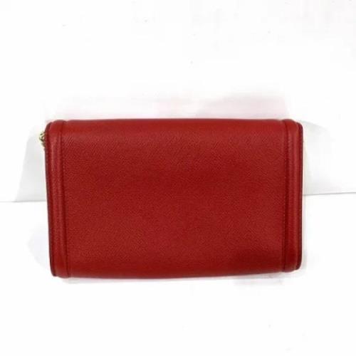 Pre-owned Leather shoulder-bags Salvatore Ferragamo Pre-owned , Red , ...