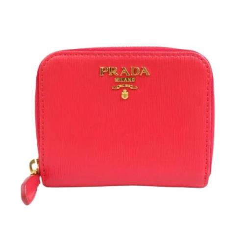 Pre-owned Leather wallets Prada Vintage , Red , Dames