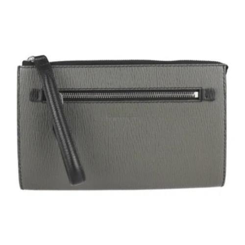 Pre-owned Leather clutches Salvatore Ferragamo Pre-owned , Gray , Dame...