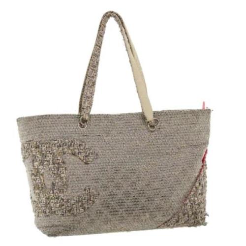 Pre-owned Canvas totes Chanel Vintage , Gray , Dames