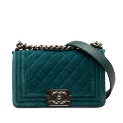 Pre-owned Velvet shoulder-bags Chanel Vintage , Green , Dames