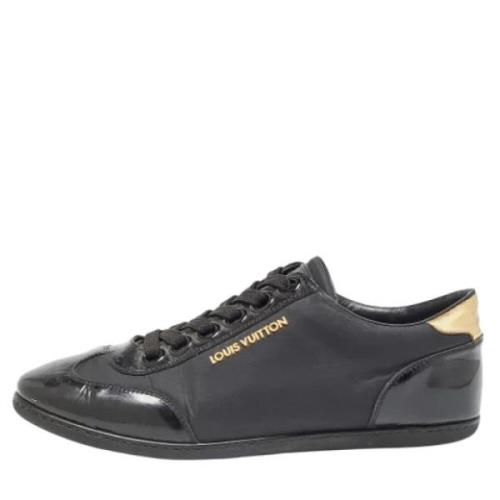 Pre-owned Leather sneakers Louis Vuitton Vintage , Black , Dames