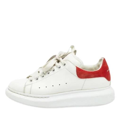 Pre-owned Leather sneakers Alexander McQueen Pre-owned , White , Dames