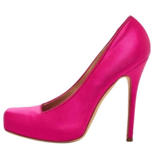 Pre-owned Satin heels Alexander McQueen Pre-owned , Pink , Dames