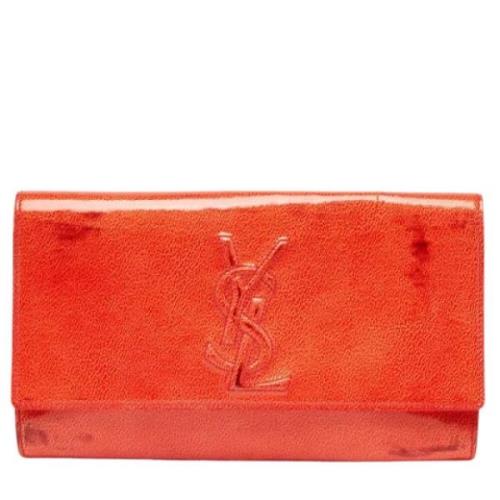 Pre-owned Leather clutches Yves Saint Laurent Vintage , Red , Dames