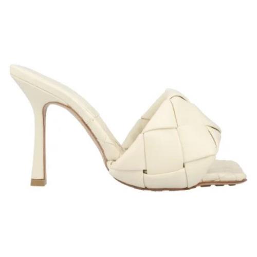 Leather mules Bottega Veneta , Beige , Dames