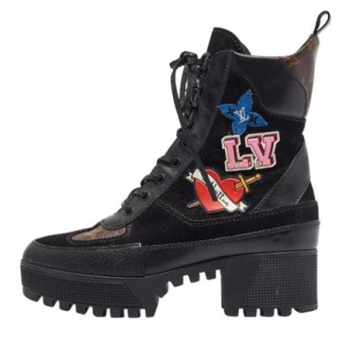 Pre-owned Canvas boots Louis Vuitton Vintage , Black , Dames