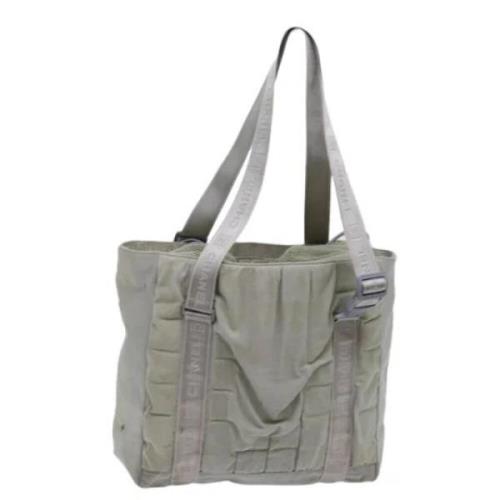 Pre-owned Canvas totes Chanel Vintage , Gray , Dames