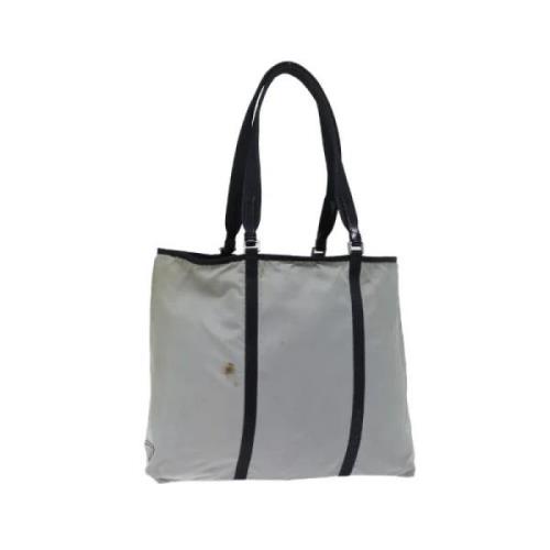 Pre-owned Nylon prada-bags Prada Vintage , Gray , Dames