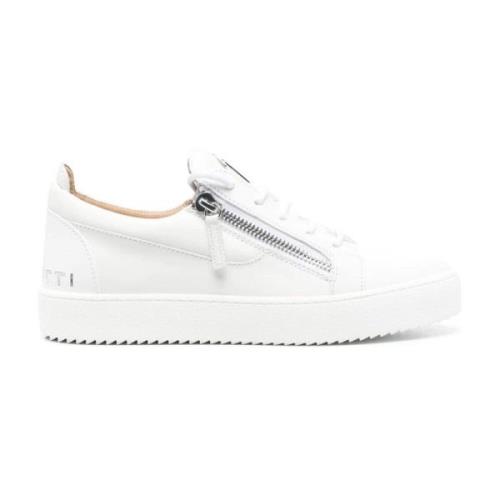 Witte Casual Gesloten Platte Sneakers Giuseppe Zanotti , White , Heren