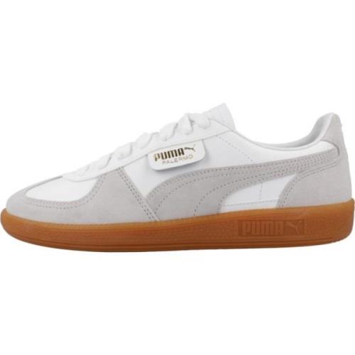 Stijlvolle Sneakers voor Stedelijke Mode Puma , White , Dames