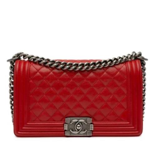 Pre-owned Leather crossbody-bags Chanel Vintage , Red , Dames