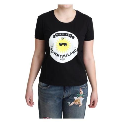 Stijlvol Milano Print Katoenen T-shirt Moschino , Black , Dames