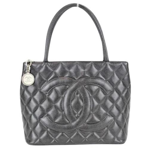 Pre-owned Leather totes Chanel Vintage , Gray , Dames