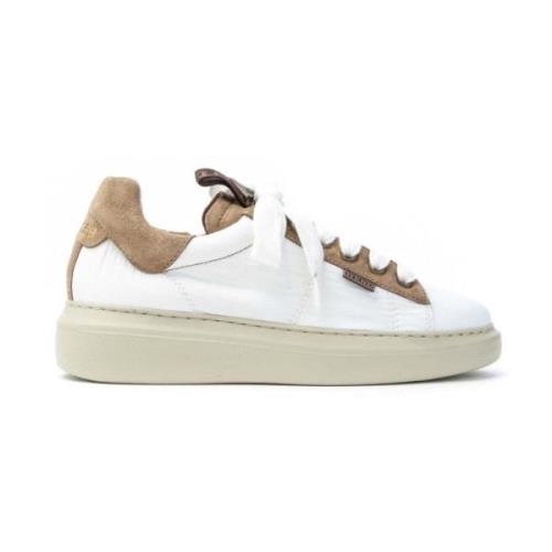 Nylon Vetersneakers met Suède Accenten Pedro Miralles , White , Dames