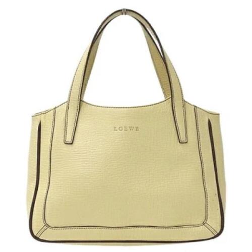 Pre-owned Leather handbags Loewe Pre-owned , Beige , Dames