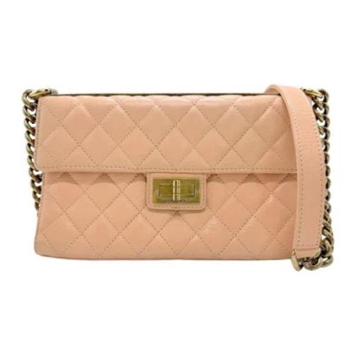 Pre-owned Leather shoulder-bags Chanel Vintage , Beige , Dames