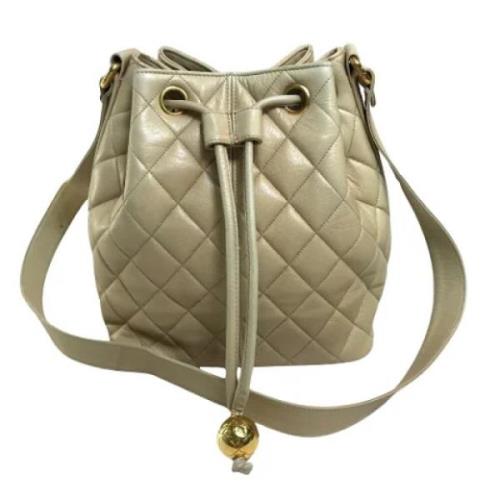 Pre-owned Leather chanel-bags Chanel Vintage , Beige , Dames