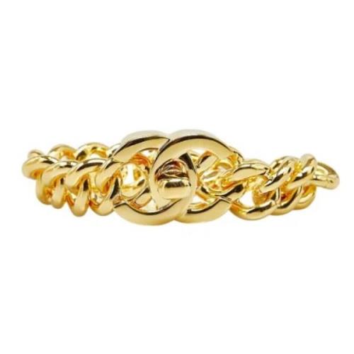 Pre-owned Metal bracelets Chanel Vintage , Yellow , Dames