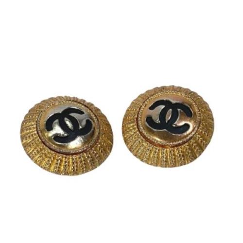 Pre-owned Metal earrings Chanel Vintage , Yellow , Dames