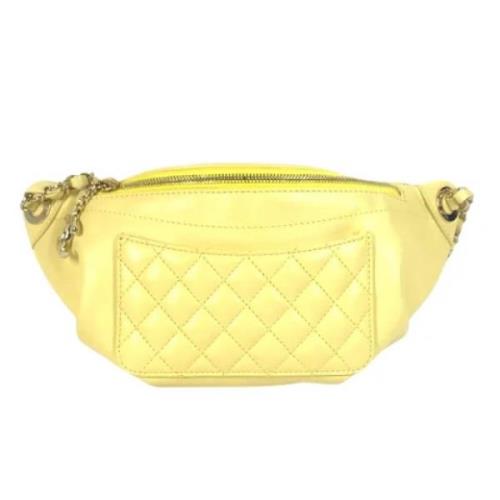 Pre-owned Leather chanel-bags Chanel Vintage , Yellow , Dames