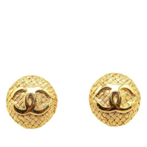 Pre-owned Metal earrings Chanel Vintage , Yellow , Dames