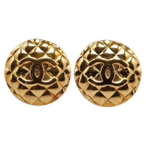 Pre-owned Metal earrings Chanel Vintage , Yellow , Dames